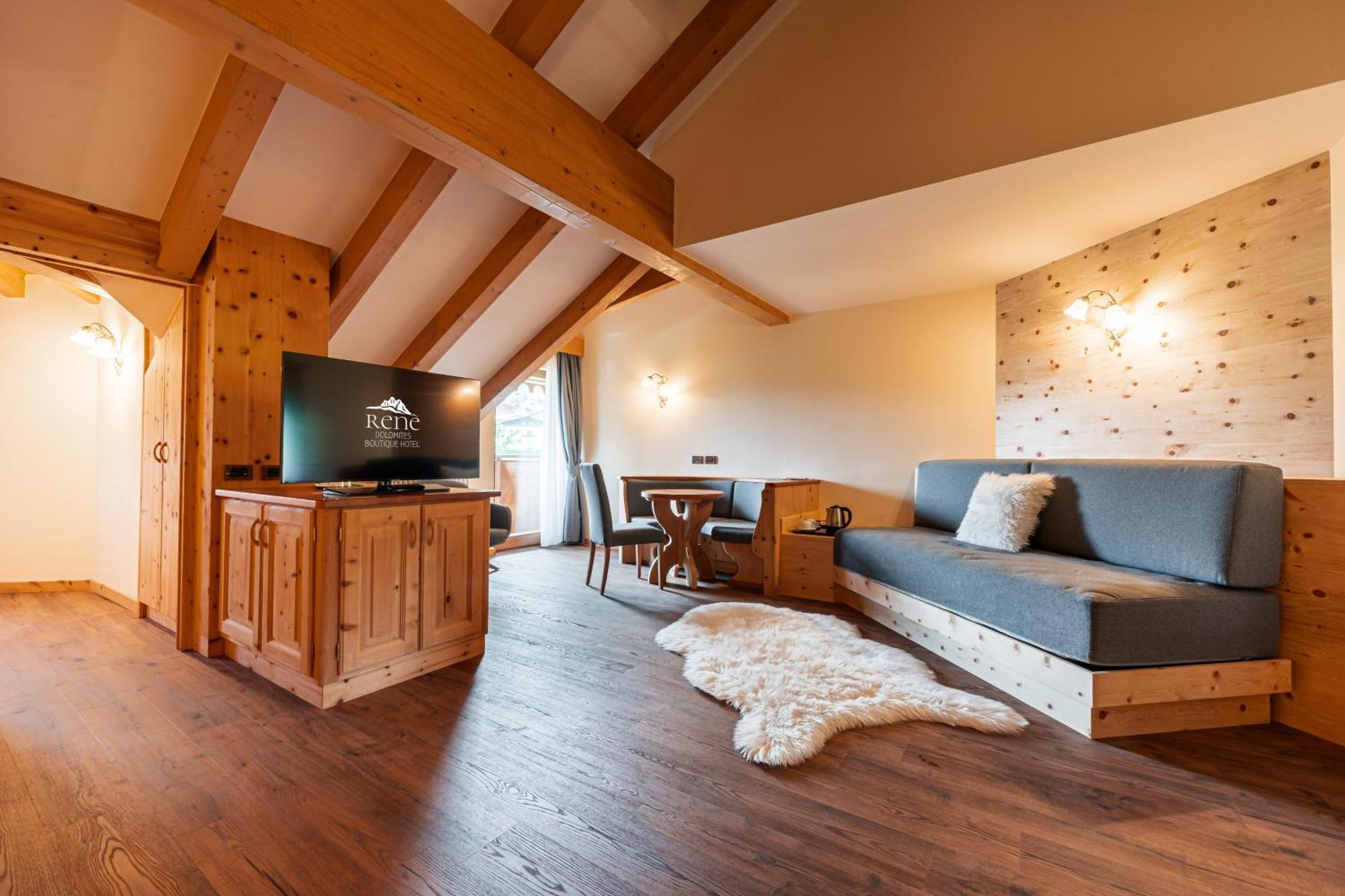 Rene Dolomites Boutique Hotel 博萨迪法萨 外观 照片