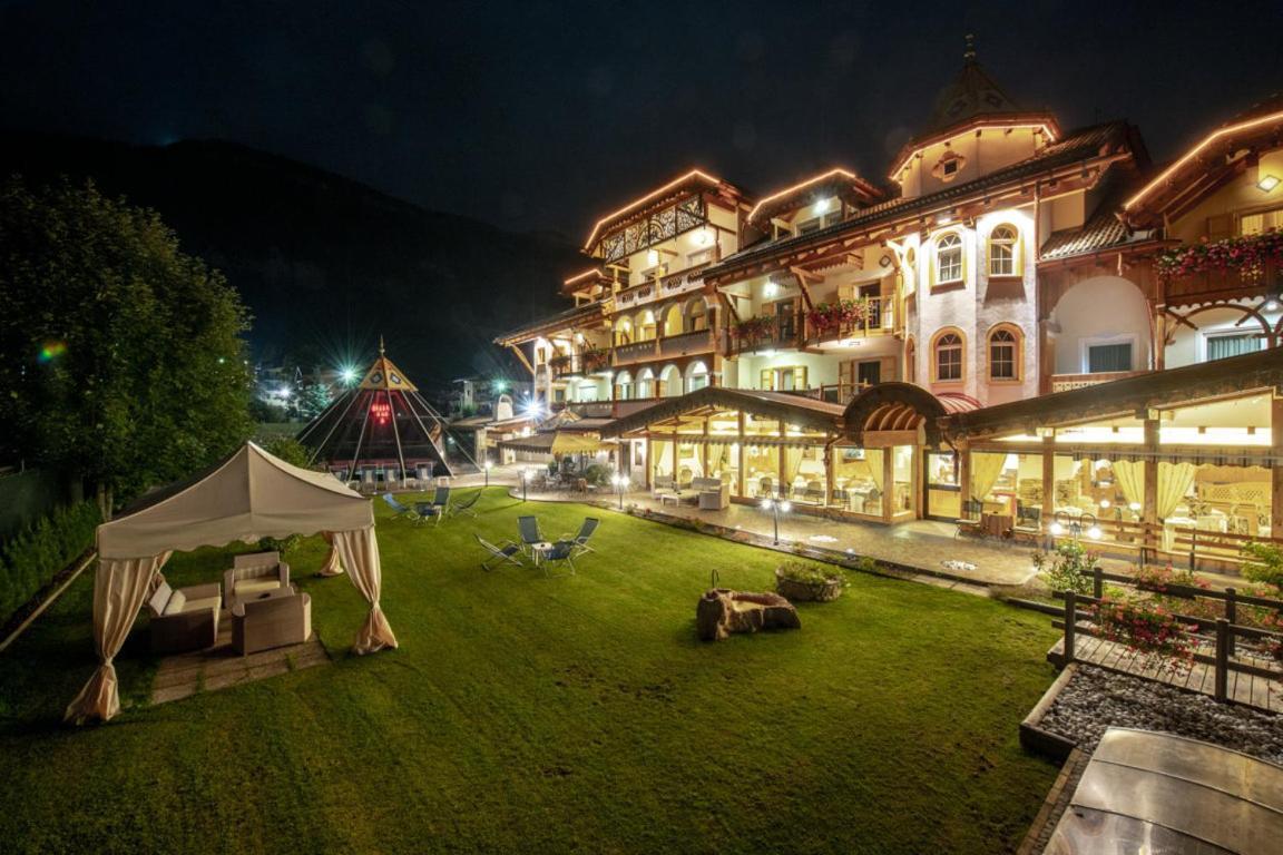 Rene Dolomites Boutique Hotel 博萨迪法萨 外观 照片