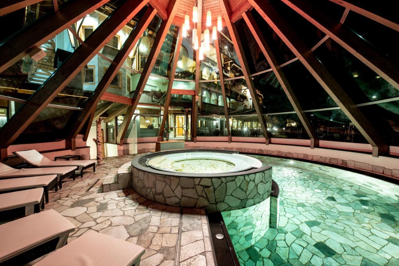 Rene Dolomites Boutique Hotel 博萨迪法萨 外观 照片